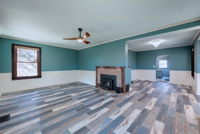 1702 Simpson Ave, Winfield, KS 67156