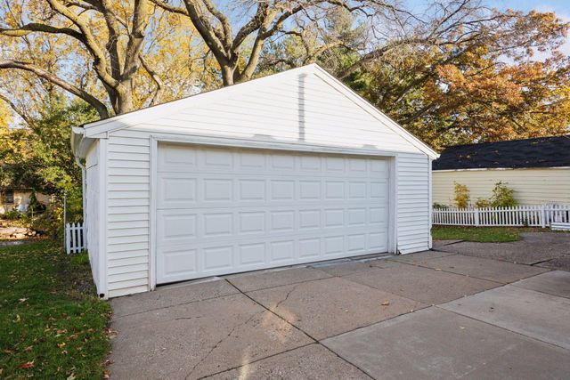 2139 Highland Place, Columbia Heights, MN 55421