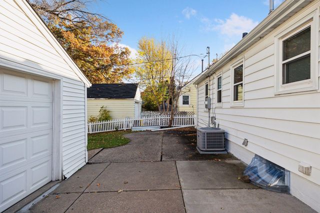 2139 Highland Place, Columbia Heights, MN 55421