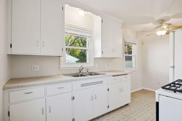 2139 Highland Place, Columbia Heights, MN 55421