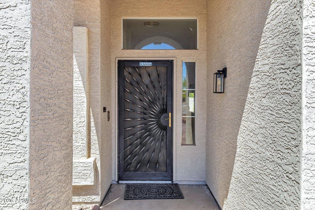 5538 W FALLEN LEAF Lane, Glendale, AZ 85310 — photo 4