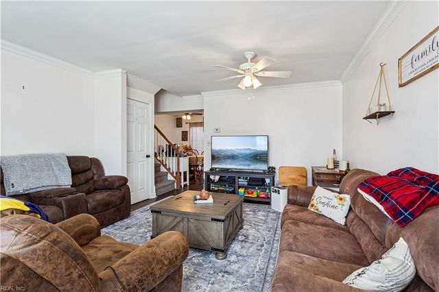 402 Derby RN, Yorktown, VA 23693