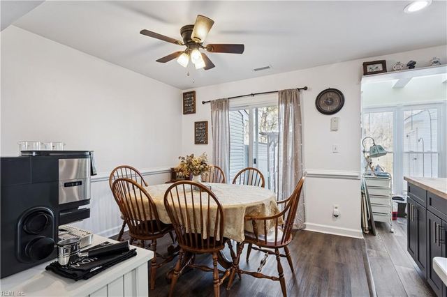 402 Derby RN, Yorktown, VA 23693