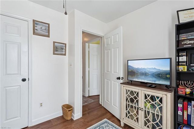 402 Derby RN, Yorktown, VA 23693