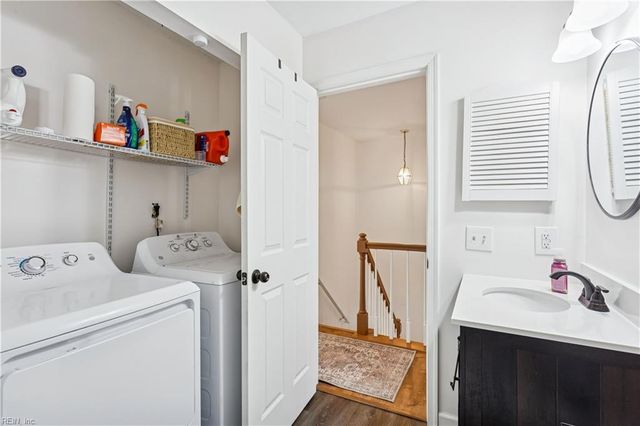 402 Derby RN, Yorktown, VA 23693