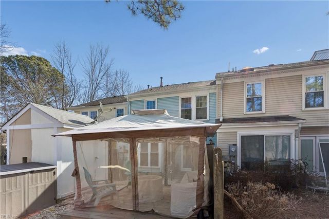 402 Derby RN, Yorktown, VA 23693