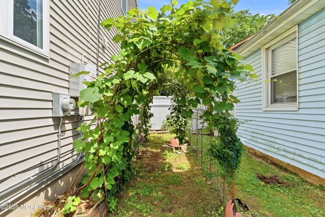 556 Summer Street, Long Branch, NJ 07740