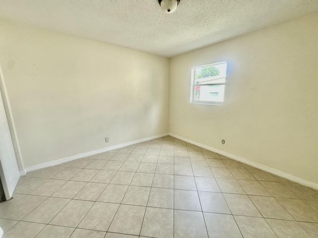 6602 Palomar Parkway A, Fort Pierce, FL 34951