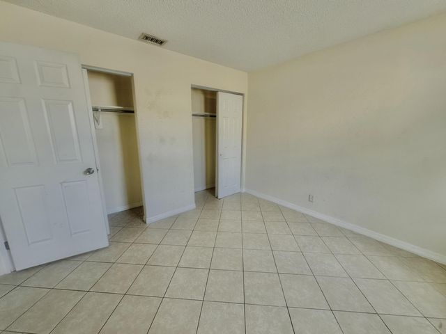 6602 Palomar Parkway A, Fort Pierce, FL 34951