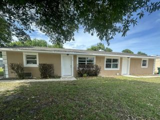 6602 Palomar Parkway A, Fort Pierce, FL 34951