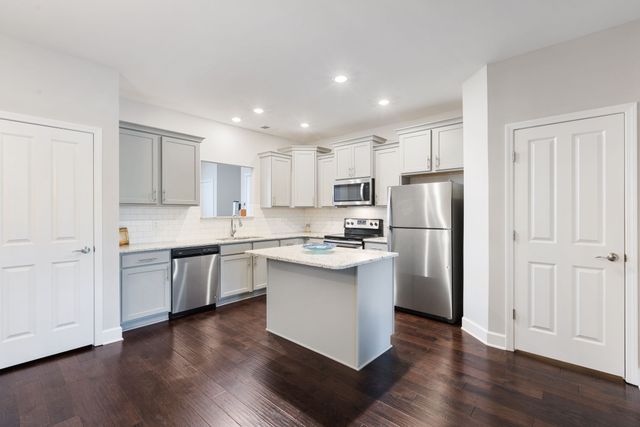 1936 Grace Point Ln, Nolensville, TN 37135