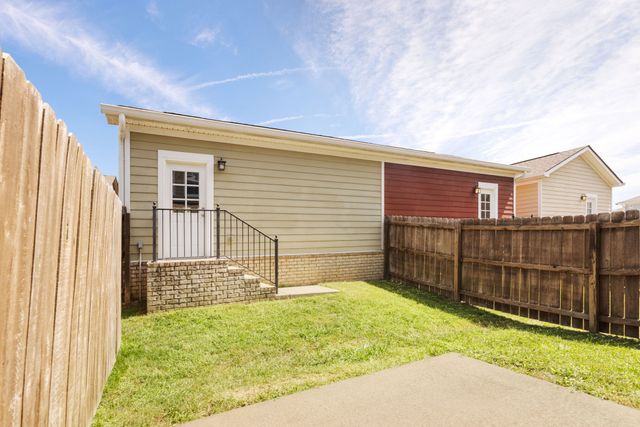 1936 Grace Point Ln, Nolensville, TN 37135