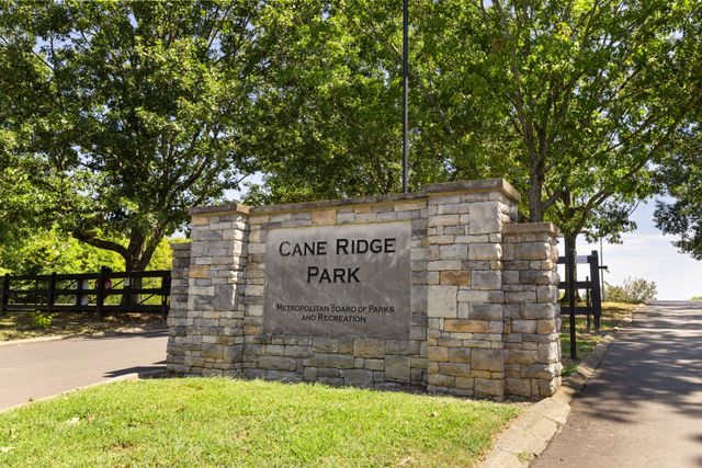 1936 Grace Point Ln, Nolensville, TN 37135