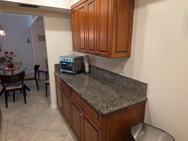 959 SE 2nd Avenue 239, Deerfield Beach, FL 33441