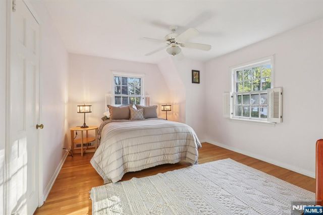 215 Beechwood Road, Ridgewood, NJ 07450