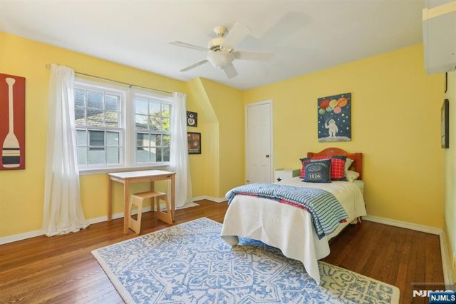 215 Beechwood Road, Ridgewood, NJ 07450