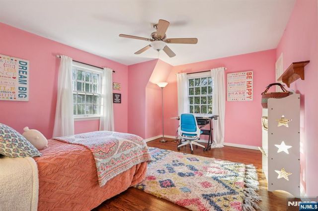 215 Beechwood Road, Ridgewood, NJ 07450