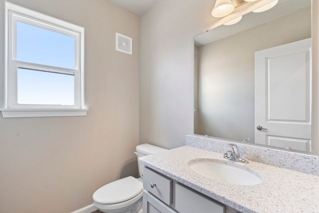 922 Prairie View Drive, West Branch, IA 52358