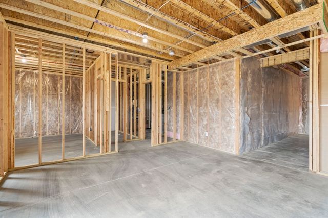 922 Prairie View Drive, West Branch, IA 52358