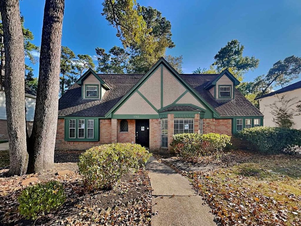 5702 Kiowa Timbers Drive, Humble, TX 77346