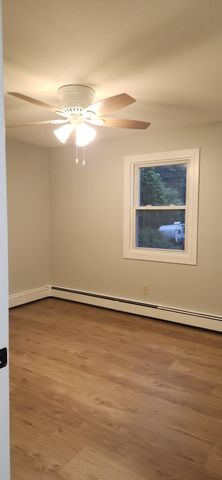 31 Harding, Chelmsford, MA 01863