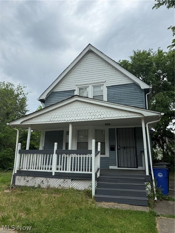 8205 Force Avenue, Cleveland, OH 44105