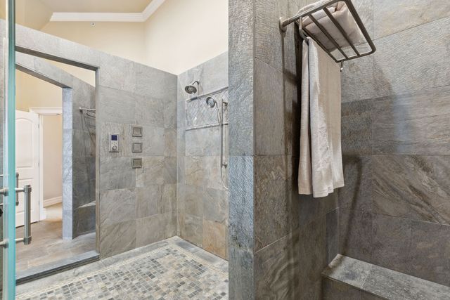 1051 Oakmont Court, Woodstock, IL 60098