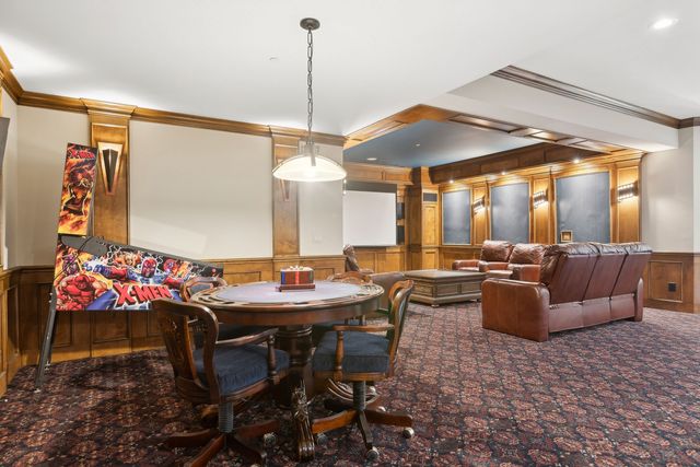 1051 Oakmont Court, Woodstock, IL 60098