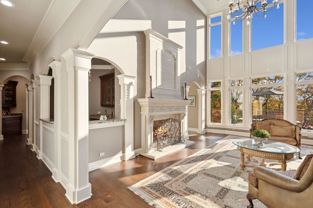 1051 Oakmont Court, Woodstock, IL 60098
