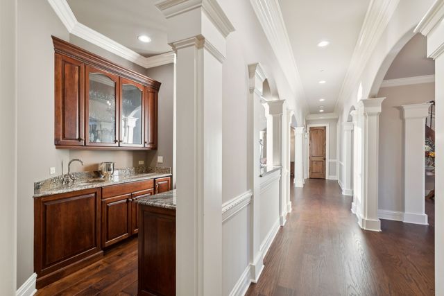 1051 Oakmont Court, Woodstock, IL 60098