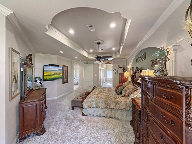 813 Pinata Drive, Crystal Beach, TX 77650