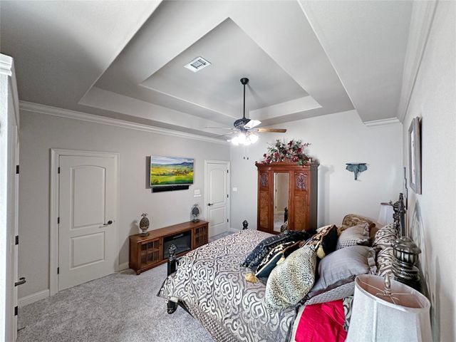 813 Pinata Drive, Crystal Beach, TX 77650