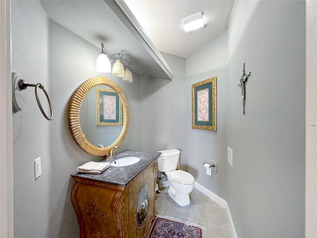813 Pinata Drive, Crystal Beach, TX 77650