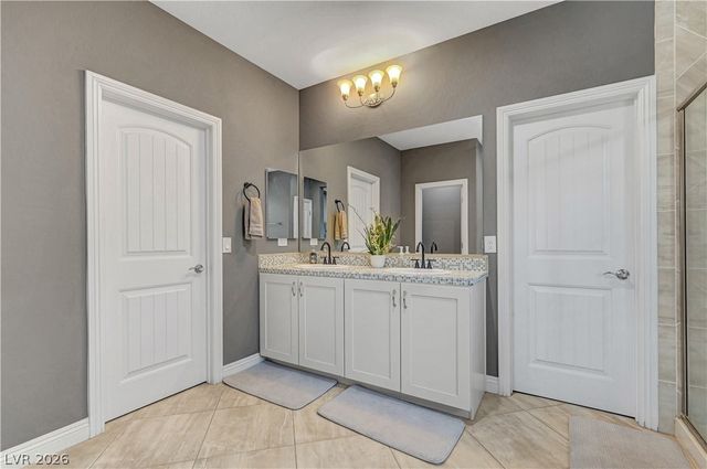 7694 Canyon Diablo Road, Las Vegas, NV 89179