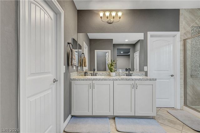 7694 Canyon Diablo Road, Las Vegas, NV 89179