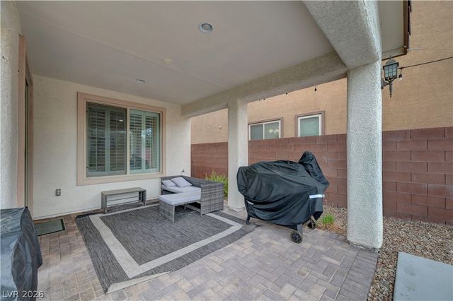 7694 Canyon Diablo Road, Las Vegas, NV 89179