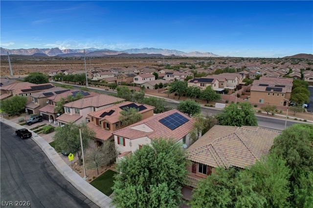 7694 Canyon Diablo Road, Las Vegas, NV 89179
