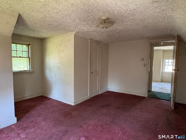 337 Jewett Avenue, Bridgeport, CT 06606