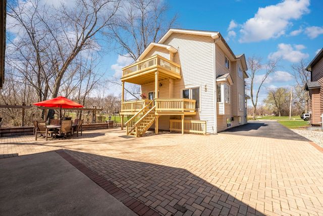 161 W Greenfield Avenue, Lombard, IL 60148