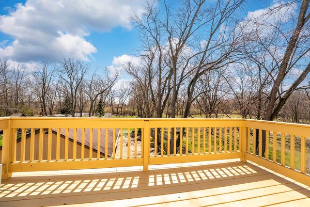 161 W Greenfield Avenue, Lombard, IL 60148