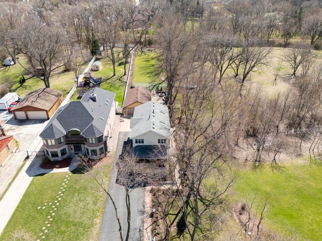 161 W Greenfield Avenue, Lombard, IL 60148