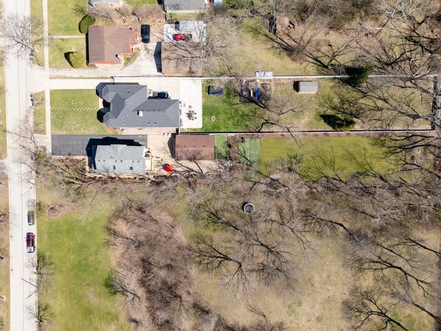 161 W Greenfield Avenue, Lombard, IL 60148