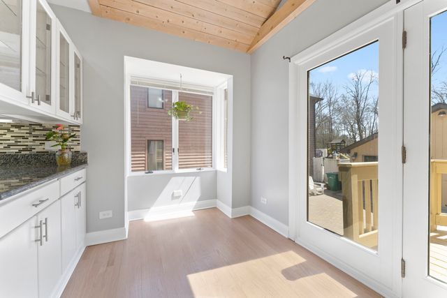 161 W Greenfield Avenue, Lombard, IL 60148