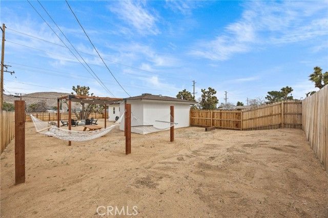 55585 Onaga, Yucca Valley, CA 92284