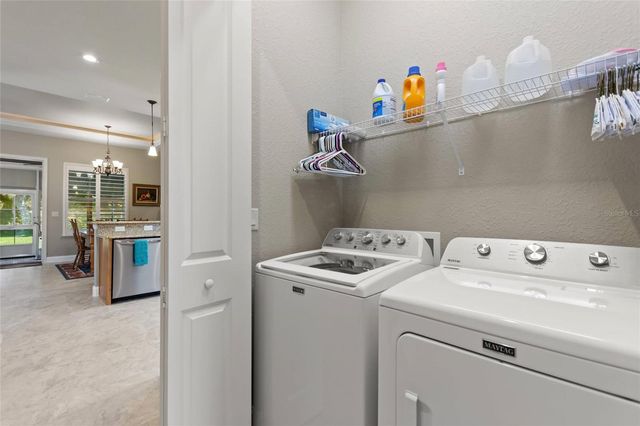 130 LAYNEWADE ROAD, Polk City, FL 33868