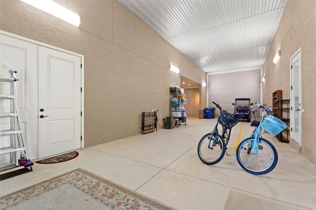 130 LAYNEWADE ROAD, Polk City, FL 33868