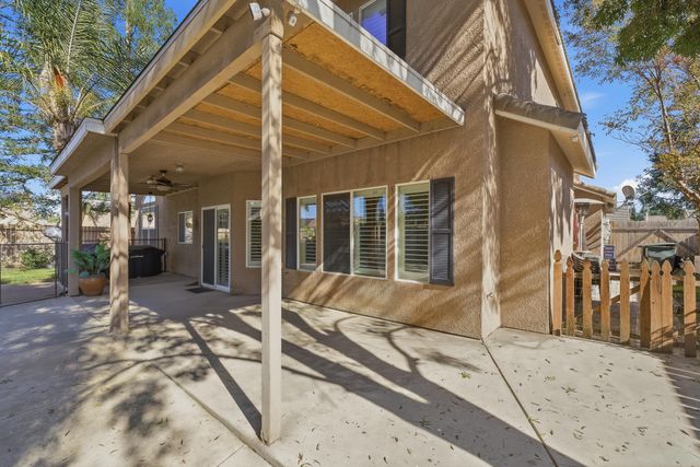 3511 S Oakhurst Court, Visalia, CA 93292