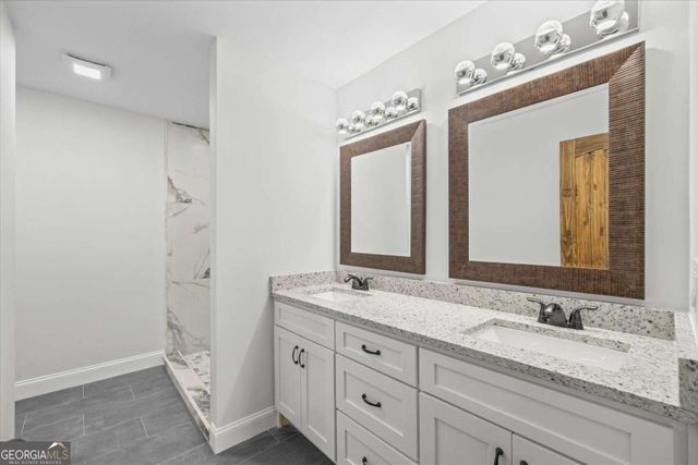 515 Woodlawn Avenue, Calhoun, GA 30701