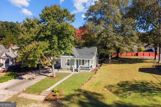 515 Woodlawn Avenue, Calhoun, GA 30701