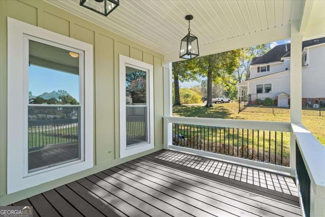 515 Woodlawn Avenue, Calhoun, GA 30701